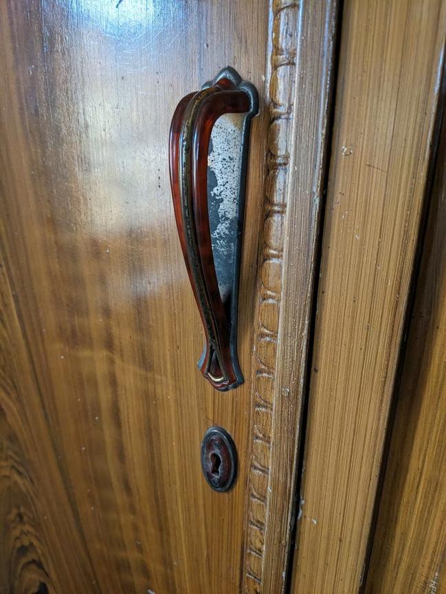 Bild 3 Vintage Kleiderschrank 50er / 60er (60€)