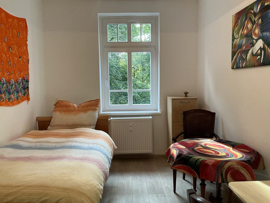 Bild 2 Ruhiges, möbliertes Zimmer ab Mai zu vermieten