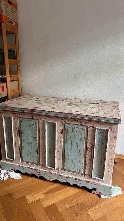 Bild 3 Truhe 126 x 68 x 82 (B/T/H) | 100,- €
