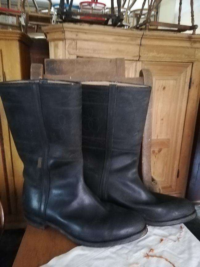Bild 1 Spanische Herren Stiefel