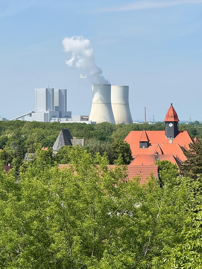 Bild 5 Rötha, 1-5 Raumwohungen im Grünen