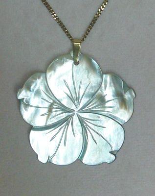 Bild 2 floraler Perlmuttanhänger, Anhängerschlaufe 585 Gold