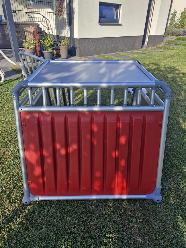 Bild 3 sehr gut erhaltene Hundebox zu verkaufen