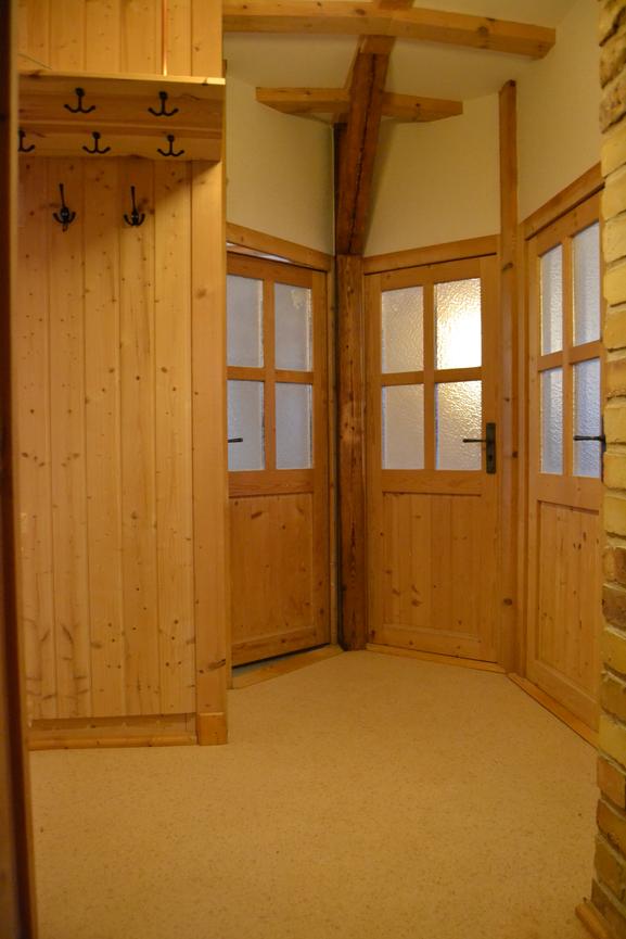 Bild 11 Geräumige DG-Wohnung mit Einbauküche
