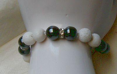 Bild 7 Armband im schwarz -weis Design