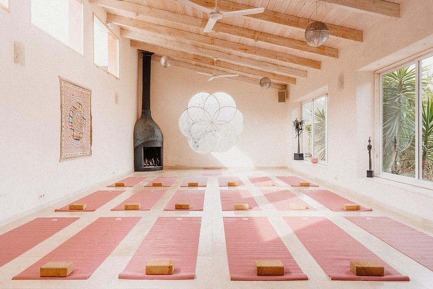 Bild 1 Yogaretreat April 2025 - in Monda (20 Min. von Marbella)