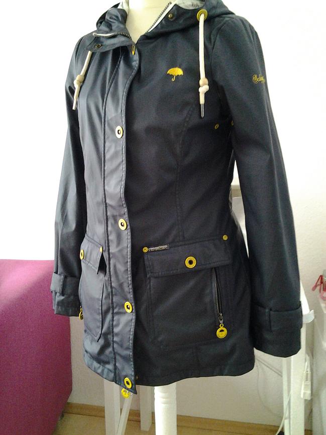 Bild 17 Schmuddelwedda Damen Regenjacke/ Gr. S/ blau/ 28 Euro