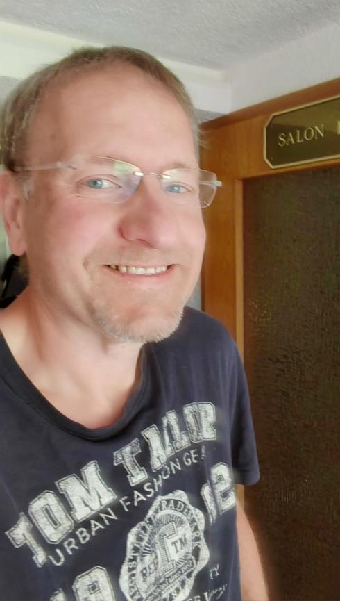 Bild 1 Echter Mann sucht Frau mit Herz und Charakter - Schönheit erledigt mein Garten