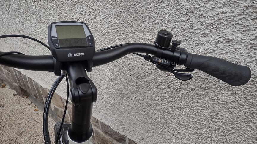 Bild 5 E-Bike, Pegasus Solero E 9 Lite, "28", Wave, 45, weiß, Akku und Batterie Bosch