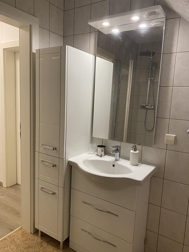 Bild 5 Zimmer ab sofort zu vermieten