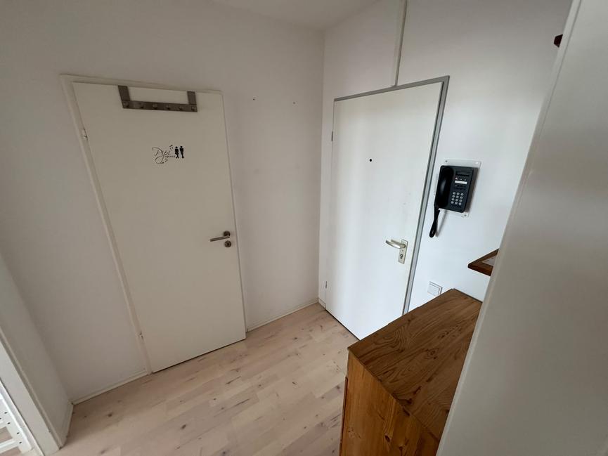 Bild 10 Möblierte Wohnung im Kölner Unicenter mit Domblick (27. Etage)