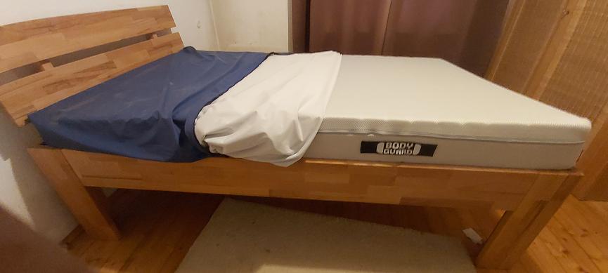 Bild 1 Seniorenbett
