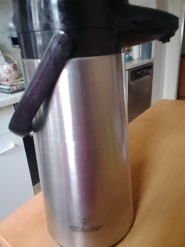 Bild 3 Pumpkanne von Tschibo  10 Euro