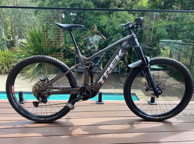Bild 1 2022 Trek Rail 7 Elektrofahrrad zu verkaufen