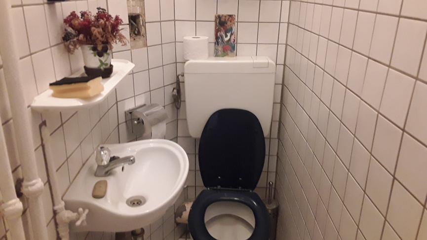 Bild 4 Möbliertes 20qm Zimmer Nähe Bundesplatz zu vermieten