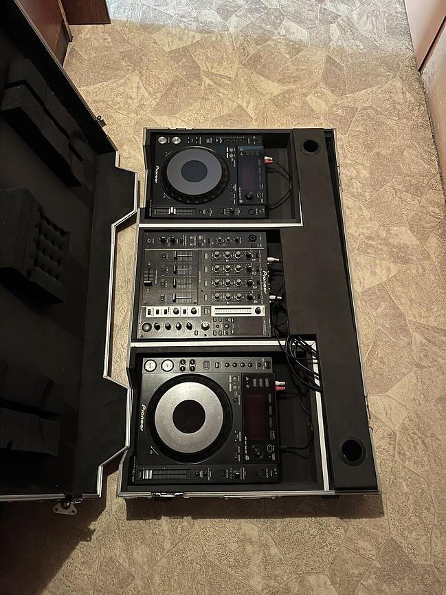 Bild 2 Pioneer DJ Equipment Set CDJ-850-K & DJM-750-K mit Flightcase