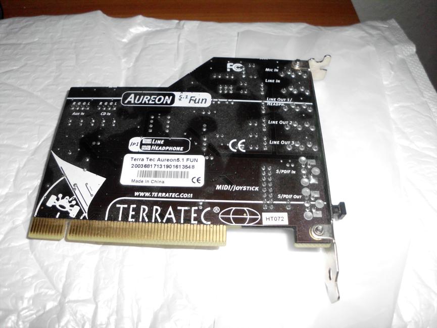 Bild 8 gebe hier ein pc zum aus schlachten und pc teile ab nur für 14euro