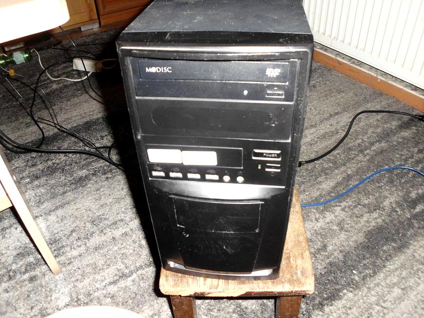 Bild 1 gebe hier einen PC mit Ubuntu für günstige 18 Euro ab