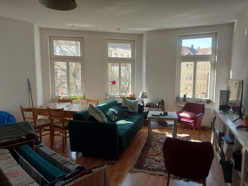 Bild 8 Wg Zimmer zu vermitteln