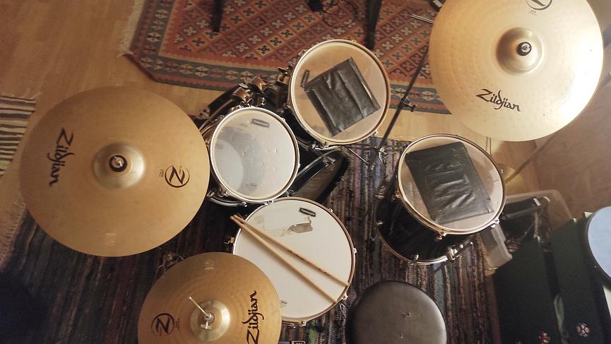 Bild 2 Mapex Tornado Schlagzeug zu verkaufen 320,- Euro