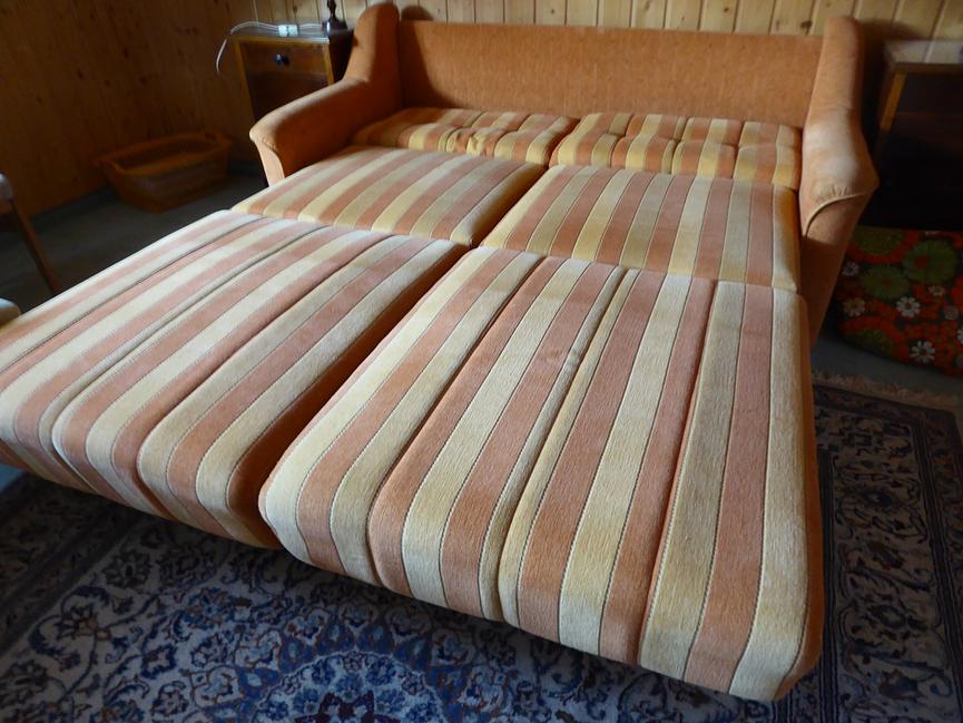 Bild 3 Schlafcouch