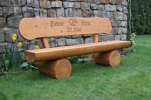 Bild 6 Gartenbank aus Lärche mit Gravur. Hochzeitsgeschenk. Ostern Geschenk. Krongartmö