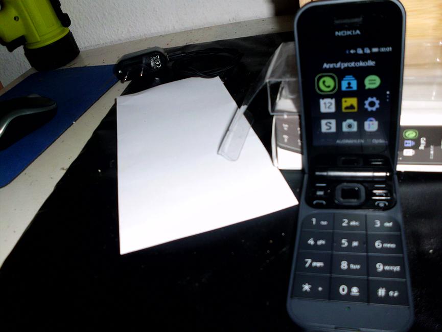 Bild 3 Ich gebe ein unbenutztes Nokia 2720 Dual-Tasten-Handy mit 2Gin Schwarz ab.