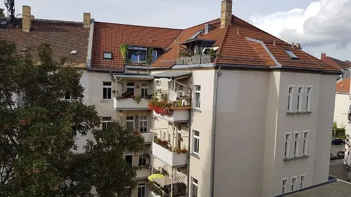 Bild 17 Ich vermiete eine 2-Zimmer-Dachgeschosswohnung mit Küche, Bad und Flur in Golis