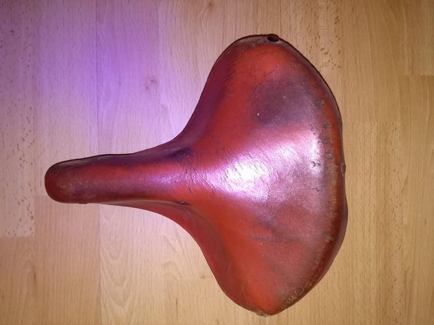 Bild 4 =>antiker DDR-Fahrrad-LEDER-Sattel=>KULT!=>nur 9,-€