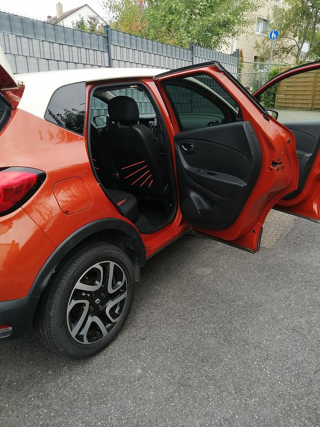 Bild 7 Renault Captur Luxe Automatik wenig Kilometer 58.250 km 2015 BJ