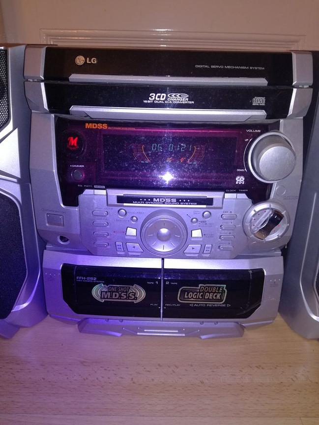 Bild 2 =>Compact-Disc-Cassette-Receiver "LG" FFH-262AD=>nur 49,-€ VB!
