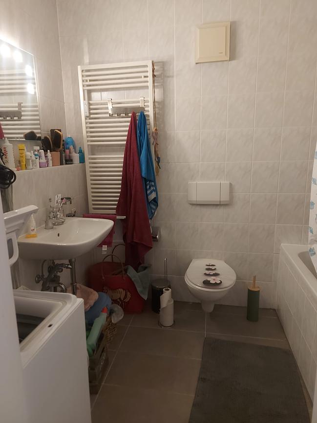 Bild 6 Wg Zimmer zu vermitteln