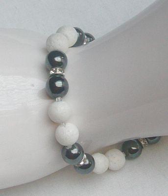 Bild 3 Armband im schwarz -weis Design