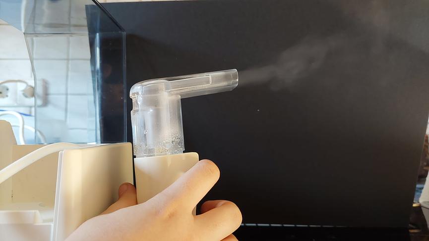 Bild 2 Aerosol-Inhaliergerät INHAMAT