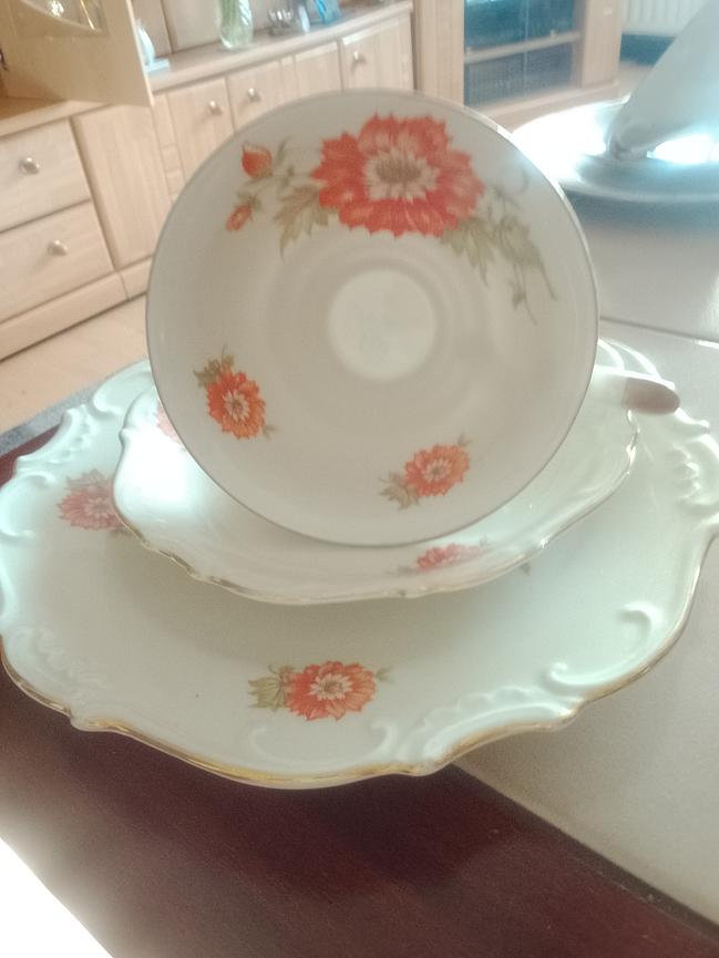 Bild 1 5 Sammeltassen als Gedeck 50 Euro!