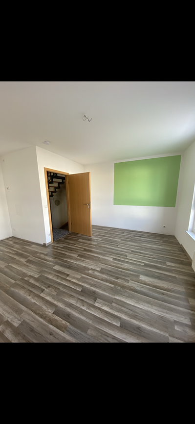 Bild 1 WG 2 frei Zimmer