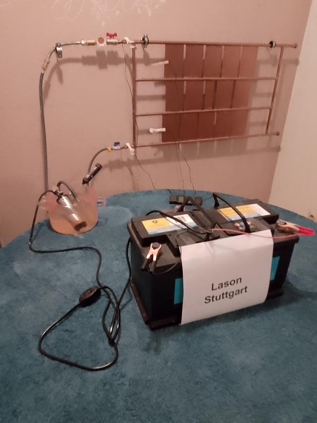 Bild 8 KUPFERHEIZKÖRPER - KEIN HEIZKESSEL ERFORDERLICH !!!