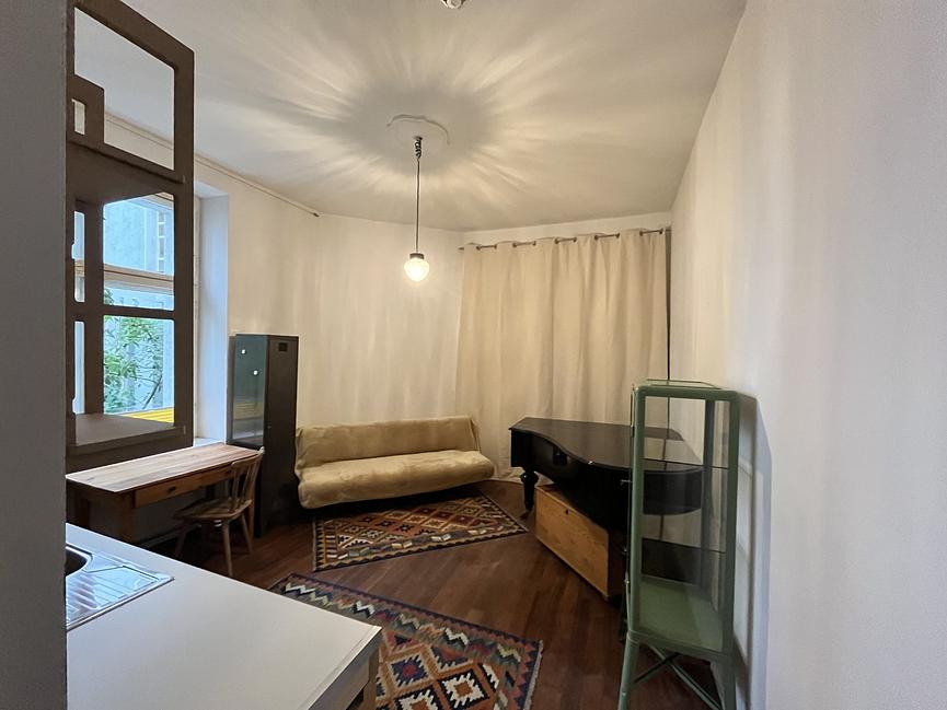 Bild 3 1-ZIMMER APPARTMENT /  WOHN-STUDIO MIT FLÜGEL ZU VERMIETEN