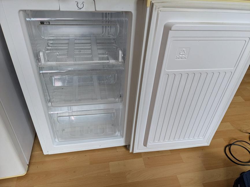 Bild 3 Tiefkühlschrank 50 x 50 x 85