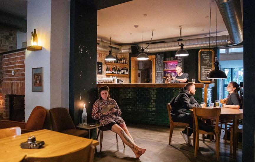 Bild 1 Hostel-Allrounder gesucht! 🛏️🍻