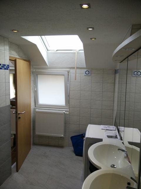 Bild 3 Zimmer in 4er WG Zentral Dachgeschoss WG-Zimmer 23 m² befristest / Probewohnen