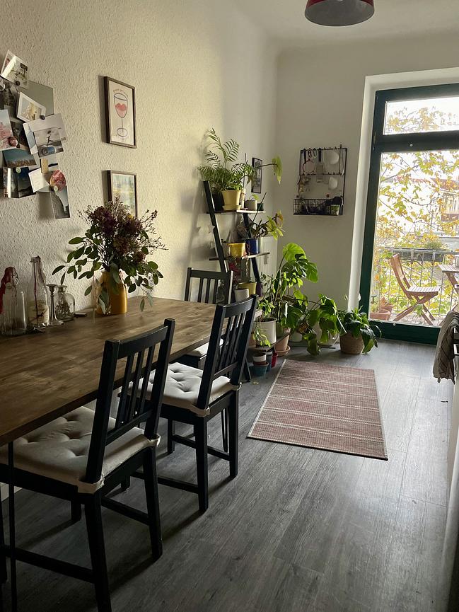 Bild 2 Helle 2-Zimmer-Wohnung mit Balkon in Plagwitz (Übernahme möglich)