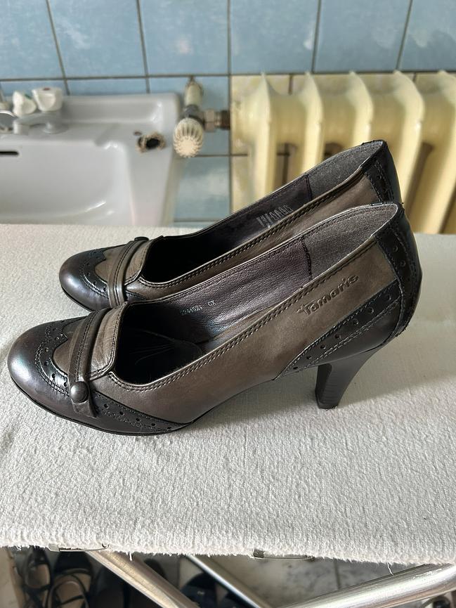 Bild 5 Damenschuhe