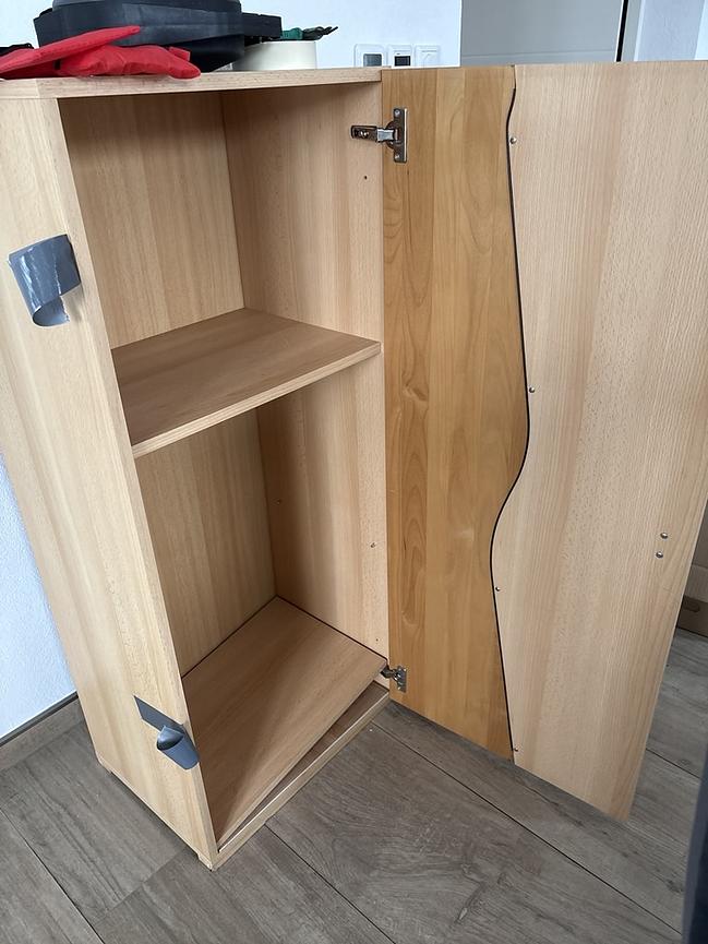 Bild 1 Highboard und Lowboard
