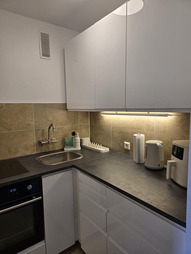 Bild 4 modernes 1-Zimmer Apartment - Erstbezug nach Sanierung - voll möbiliert