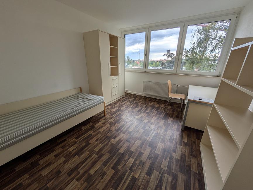 Bild 1 Nachmieter/in für Einzelzimmer in 2erWG Studentenwohnheim gesucht