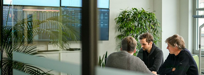 Bild 1 Werkstudent DevOps (gn)