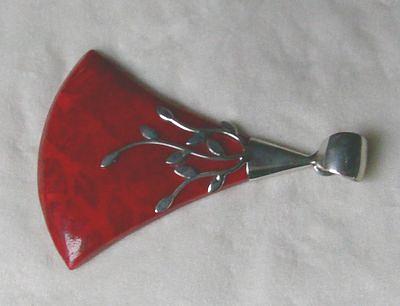 Bild 3 Korallenanhängr, rote Koralle in 925 Silberfassung