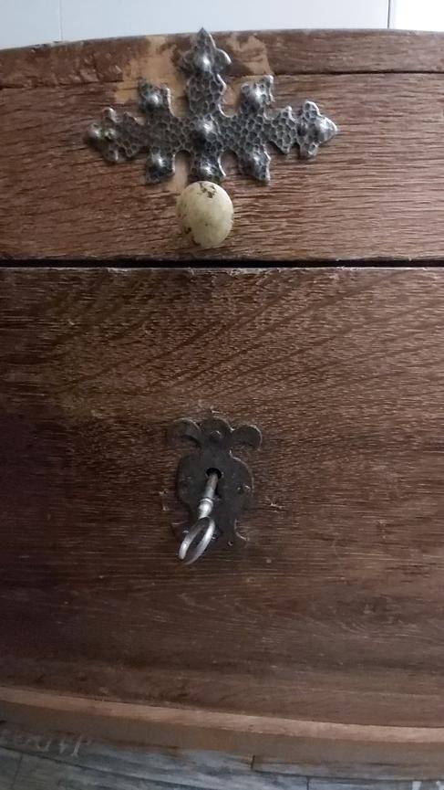 Bild 1 Truhe zu verkaufen!