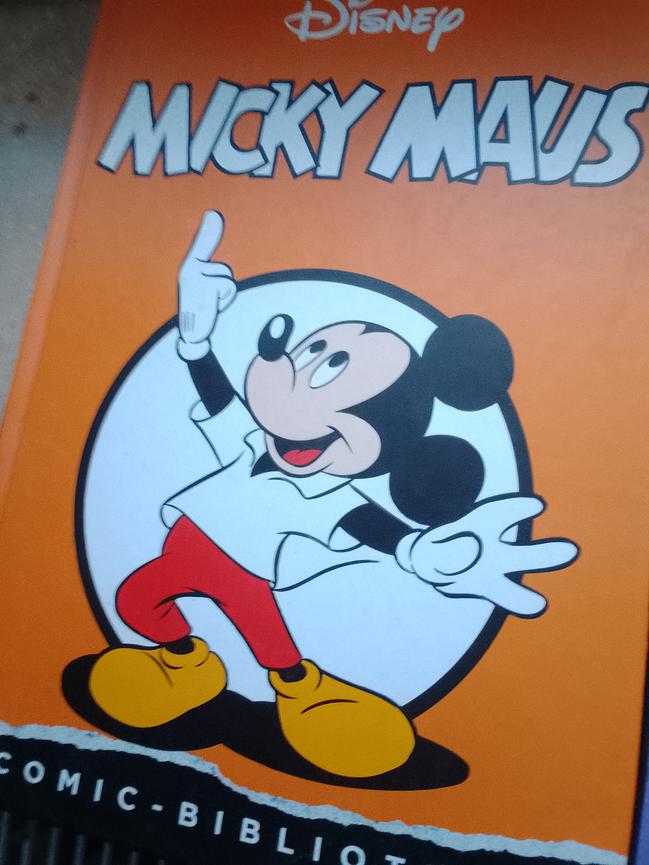 Bild 1 4 Comic Bücher  6 Euro